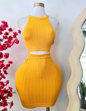 Enterizo-largo-2-piezas-mostaza Enterizo 2 piezas.